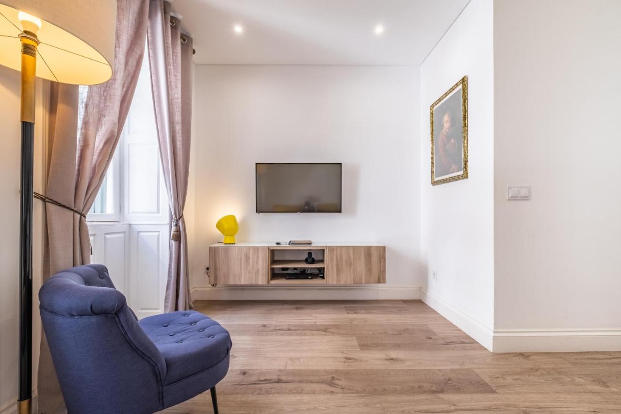Cayres Suites Surdo Funchal  Buitenkant foto